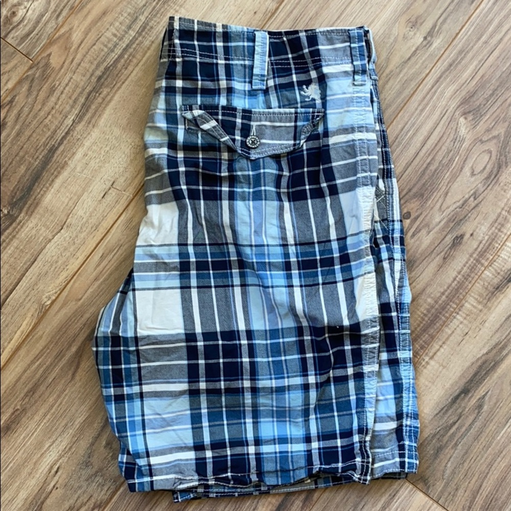 Men’s plaid Express shorts